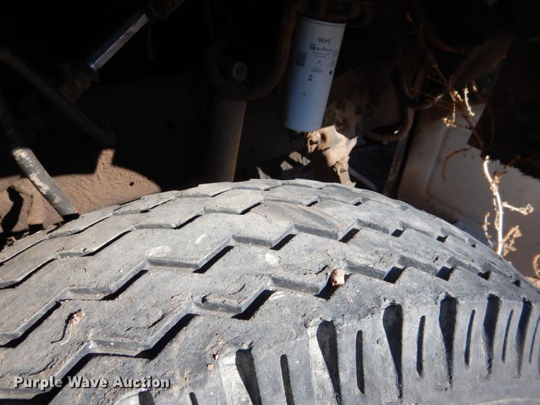 image for item DG5882 1976 Ford LNT9000 grain truck