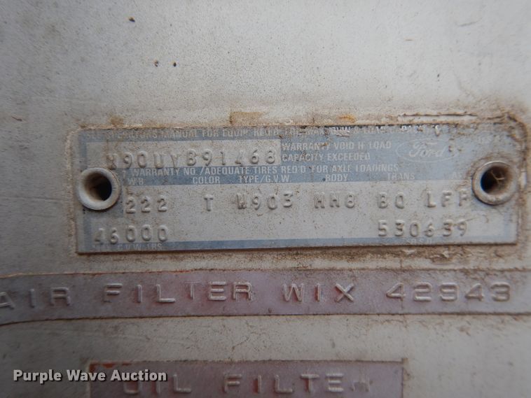 image for item DG5882 1976 Ford LNT9000 grain truck