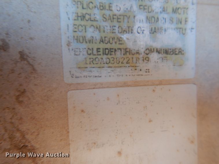 image for item DG5883 2000 Redwood silage trailer