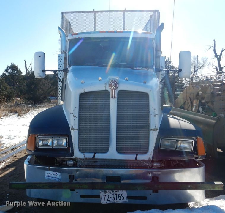 image for item DG5884 1993 Kenworth T600 grain truck