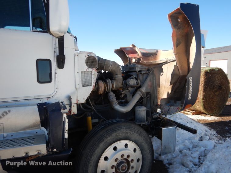 image for item DG5884 1993 Kenworth T600 grain truck