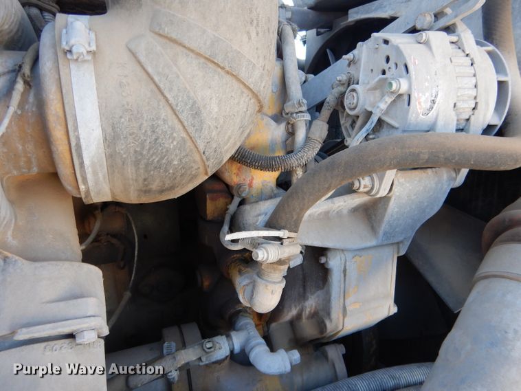 image for item DG5884 1993 Kenworth T600 grain truck