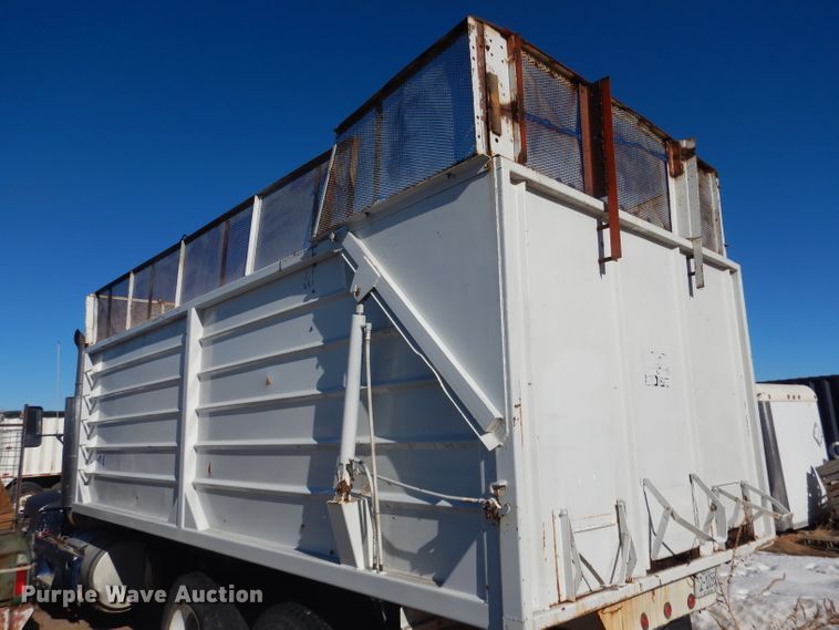 image for item DG5884 1993 Kenworth T600 grain truck