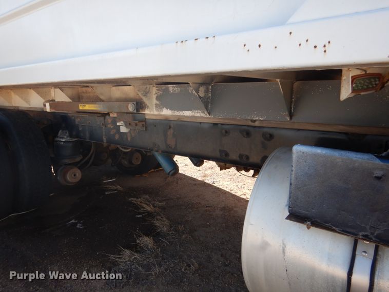 image for item DG5884 1993 Kenworth T600 grain truck