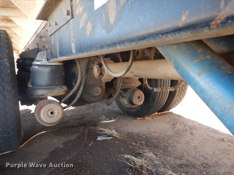 image for item DG5884 1993 Kenworth T600 grain truck