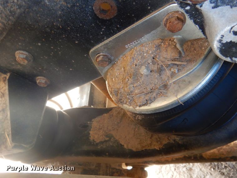 image for item DG5884 1993 Kenworth T600 grain truck