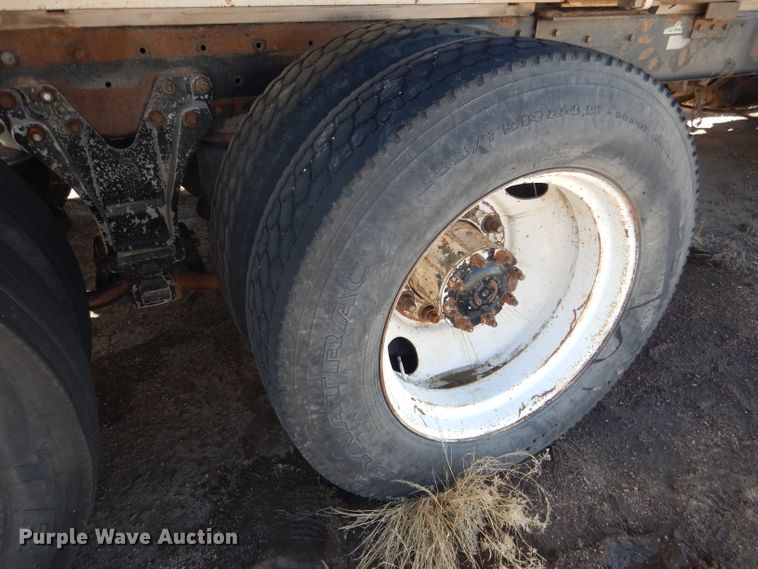 image for item DG5884 1993 Kenworth T600 grain truck