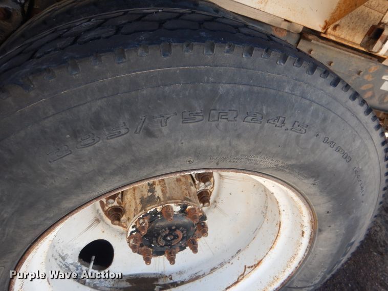 image for item DG5884 1993 Kenworth T600 grain truck