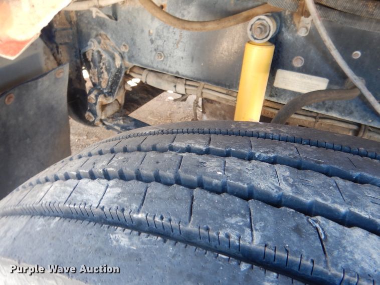 image for item DG5884 1993 Kenworth T600 grain truck