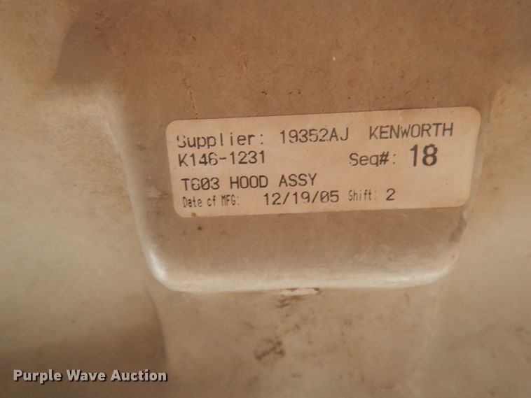 image for item DG5884 1993 Kenworth T600 grain truck