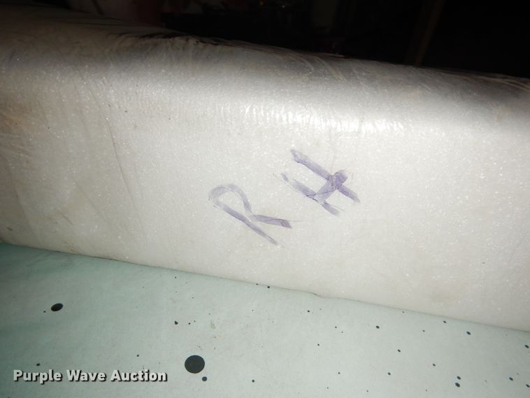 image for item DG5884 1993 Kenworth T600 grain truck