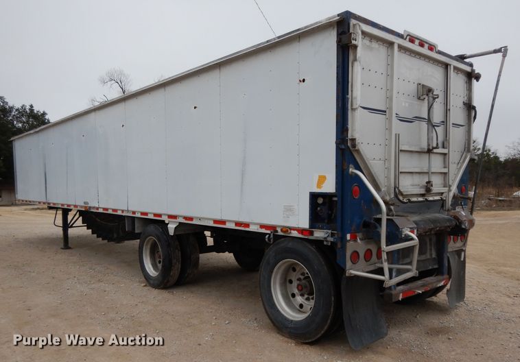 image for item DH5294 2004 Western silage trailer