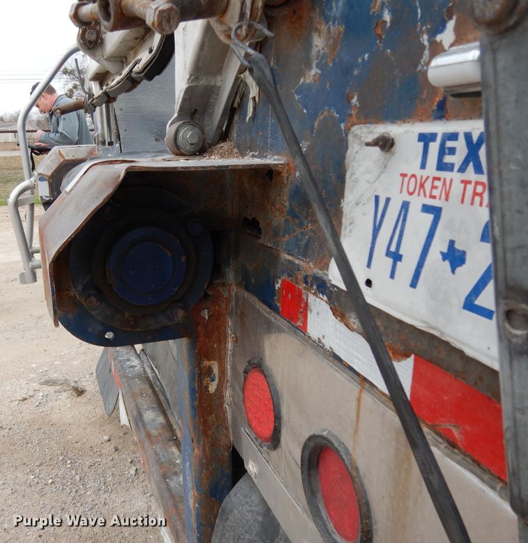 image for item DH5294 2004 Western silage trailer