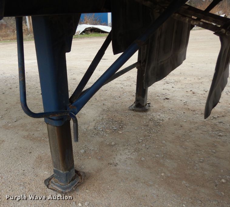 image for item DH5294 2004 Western silage trailer