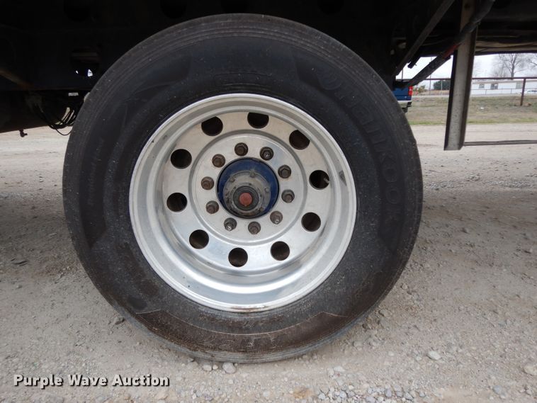 image for item DH5294 2004 Western silage trailer