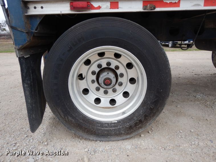 image for item DH5294 2004 Western silage trailer