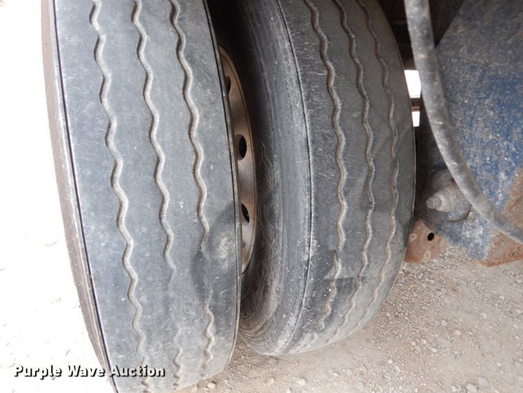 image for item DH5294 2004 Western silage trailer