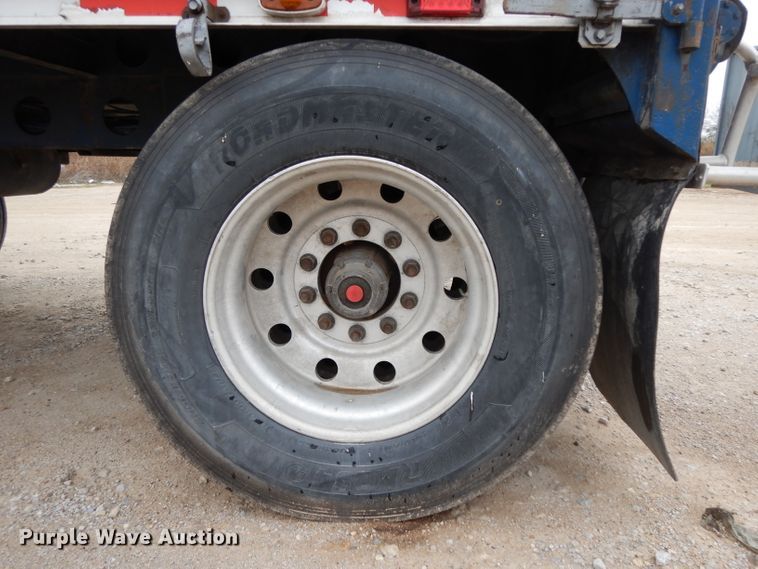 image for item DH5294 2004 Western silage trailer