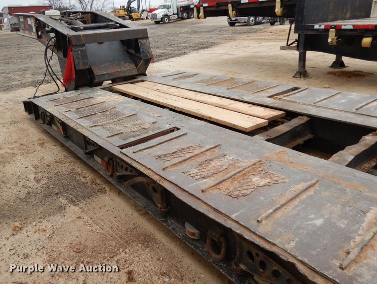 image for item DH5295 2004 Witzco Challenger lowboy equipment trailer