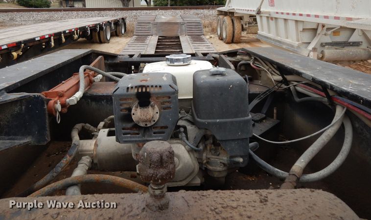 image for item DH5295 2004 Witzco Challenger lowboy equipment trailer