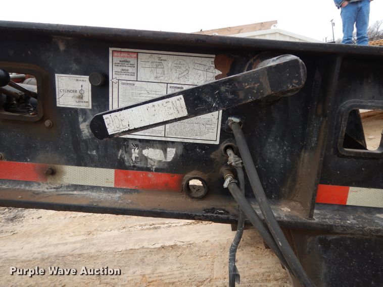 image for item DH5295 2004 Witzco Challenger lowboy equipment trailer