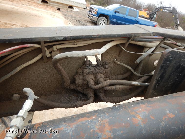 image for item DH5295 2004 Witzco Challenger lowboy equipment trailer