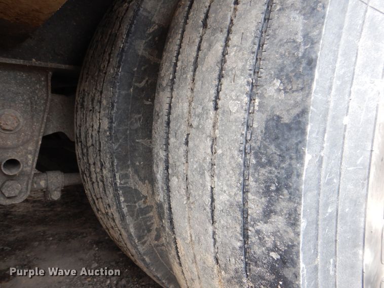 image for item DH5295 2004 Witzco Challenger lowboy equipment trailer