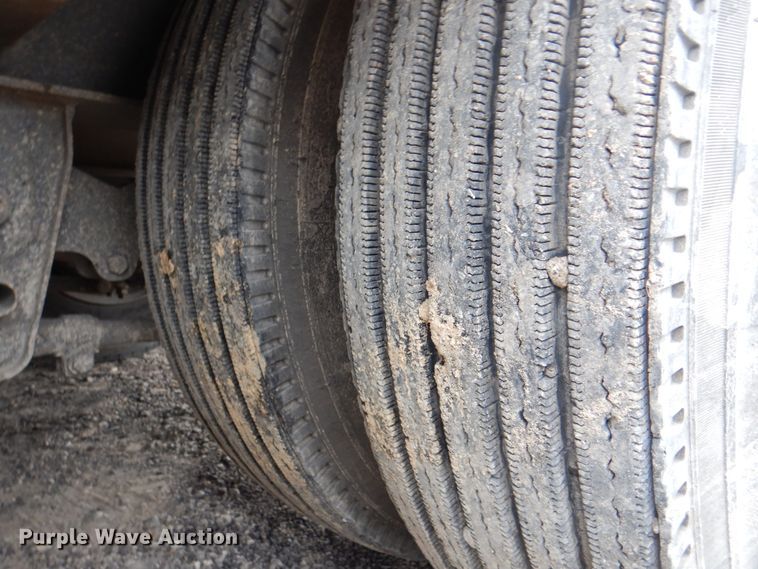 image for item DH5295 2004 Witzco Challenger lowboy equipment trailer