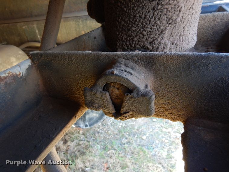 image for item DH5296 1998 AMA Enterprises end dump trailer