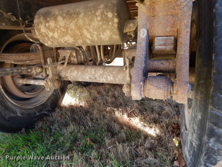 image for item DH5296 1998 AMA Enterprises end dump trailer