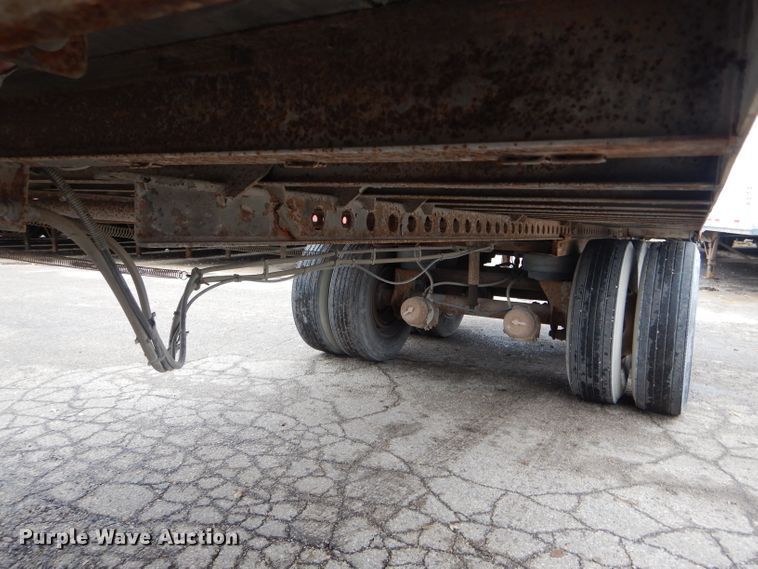 image for item DH6874 2005 Wabash dry van trailer