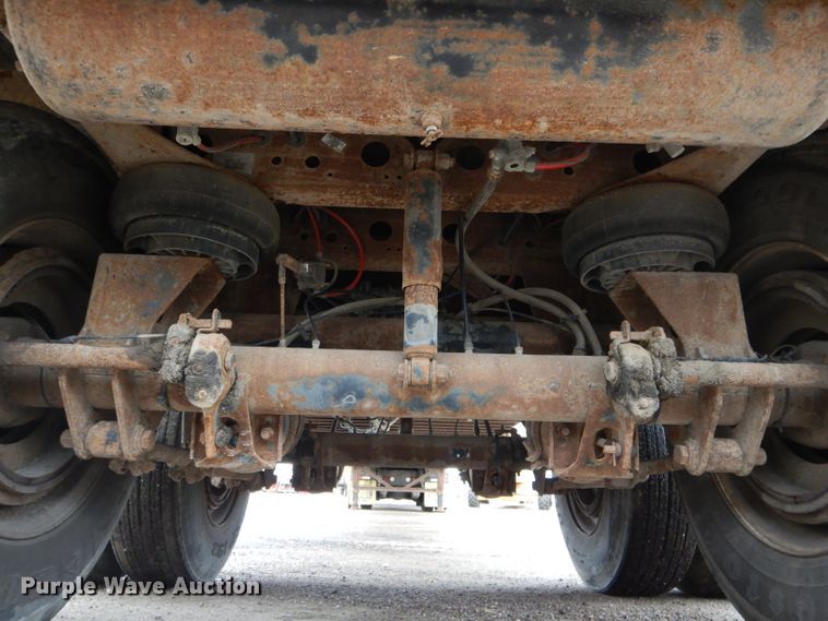 image for item DH6875 2005 Wabash dry van trailer