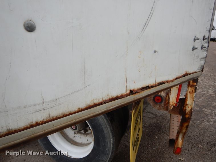 image for item DH6875 2005 Wabash dry van trailer