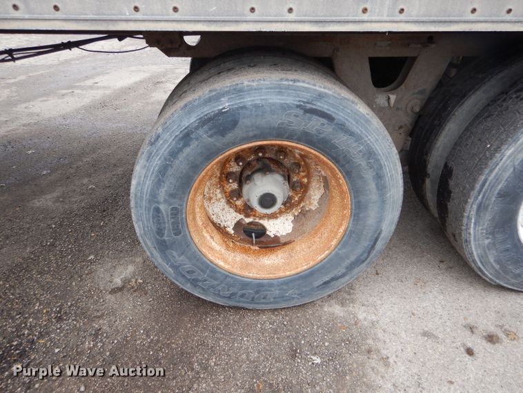 image for item DH6875 2005 Wabash dry van trailer