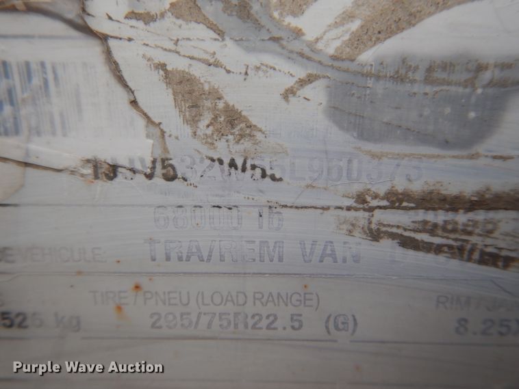 image for item DH6876 2005 Wabash dry van trailer