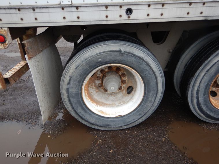 image for item DH6877 2005 Wabash dry van trailer