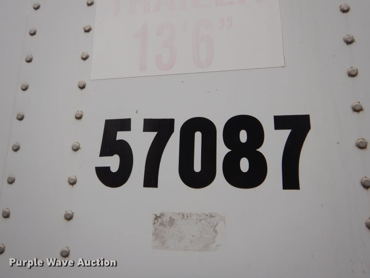 image for item DH6877 2005 Wabash dry van trailer