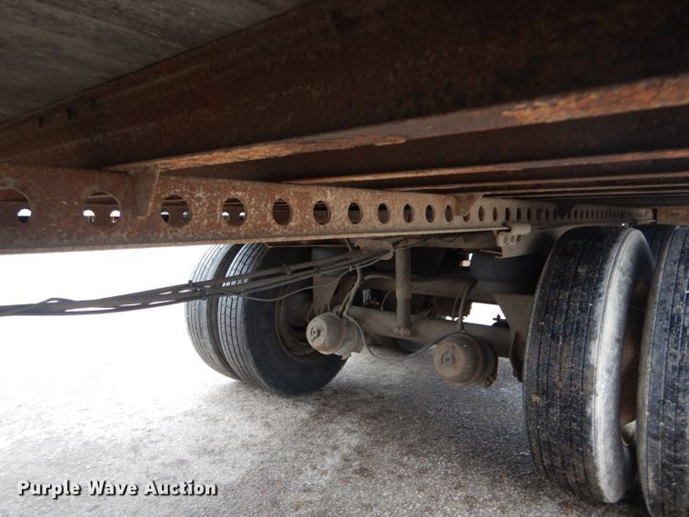 image for item DH6879 2005 Wabash dry van trailer