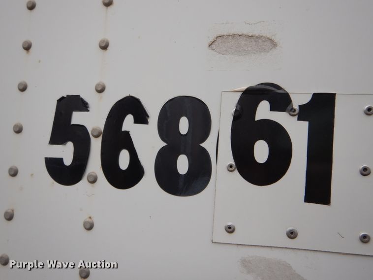 image for item DH6879 2005 Wabash dry van trailer