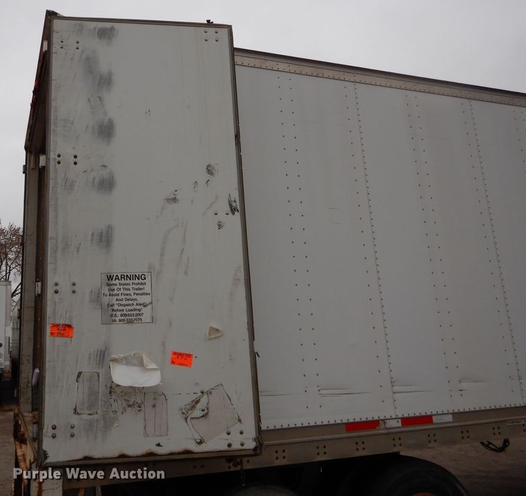 image for item DH6880 2005 Wabash dry van trailer