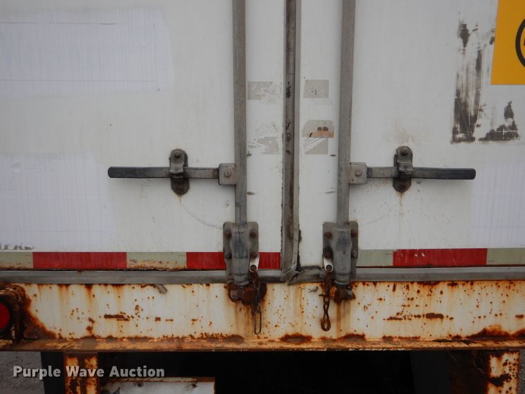 image for item DH6882 2006 Wabash dry van trailer