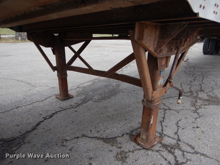 image for item DH6887 2005 Wabash dry van trailer