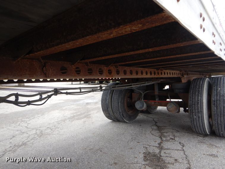 image for item DH6887 2005 Wabash dry van trailer