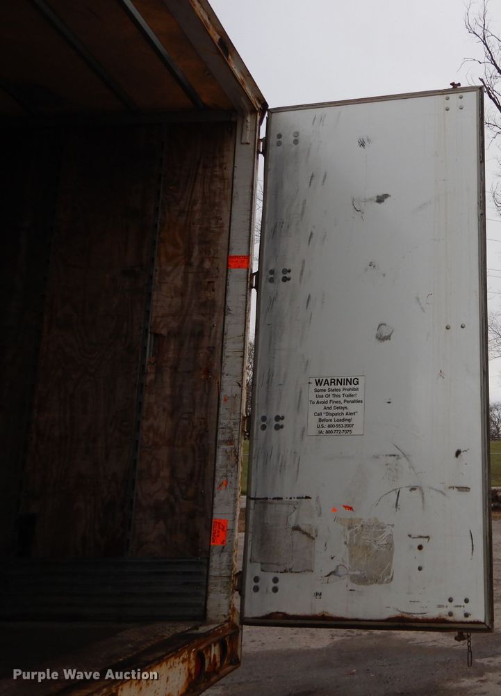 image for item DH6887 2005 Wabash dry van trailer