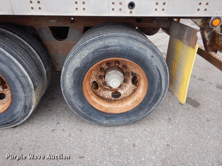 image for item DH6887 2005 Wabash dry van trailer