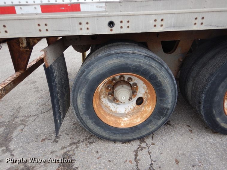 image for item DH6887 2005 Wabash dry van trailer