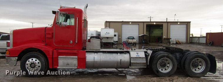 image for item DH8302 1996 Peterbilt 377 semi truck