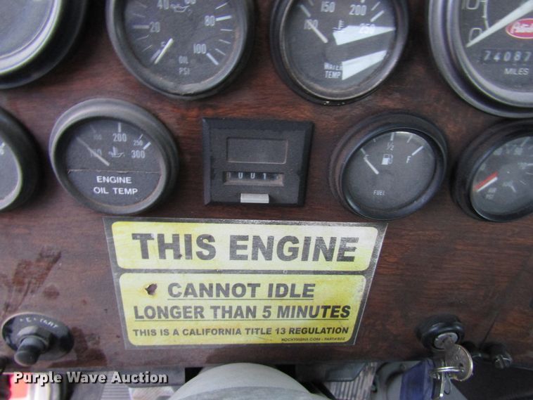 image for item DH8302 1996 Peterbilt 377 semi truck