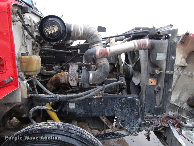 image for item DH8302 1996 Peterbilt 377 semi truck