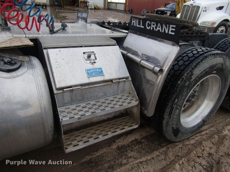 image for item DH8302 1996 Peterbilt 377 semi truck